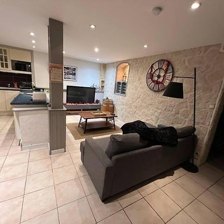 Ferienwohnung Les 4 Chenes - T2 Refait A Neuf Le Pont-de-Beauvoisin Exterior foto